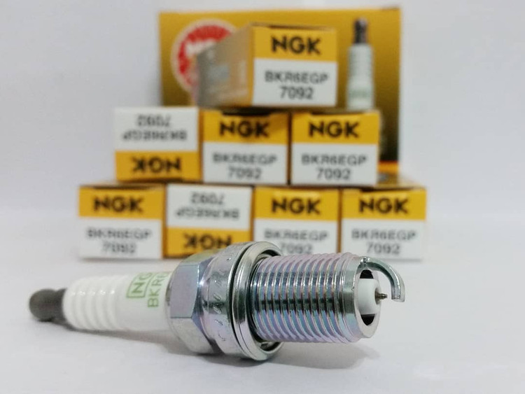 شمع خودرو سوزنی NGK اصلی 7092 (گچ دار)