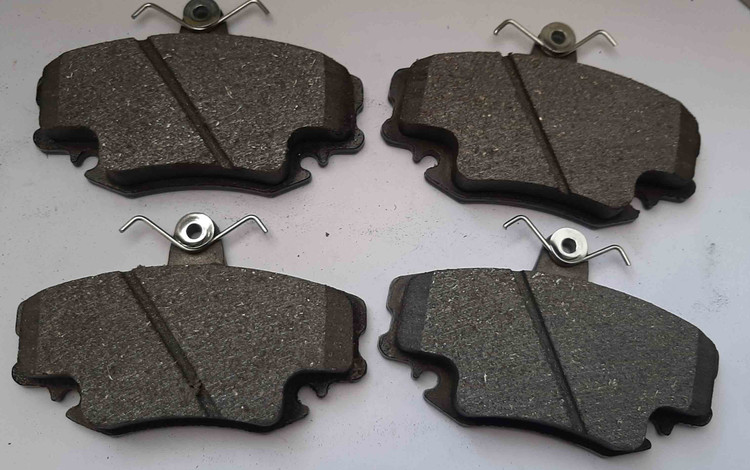 لنت ترمز جلو ساندرو (فرمول تقویت شده)